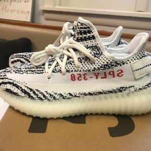 Adidas Yeezy Boost 350 V2 Zebra Size 6